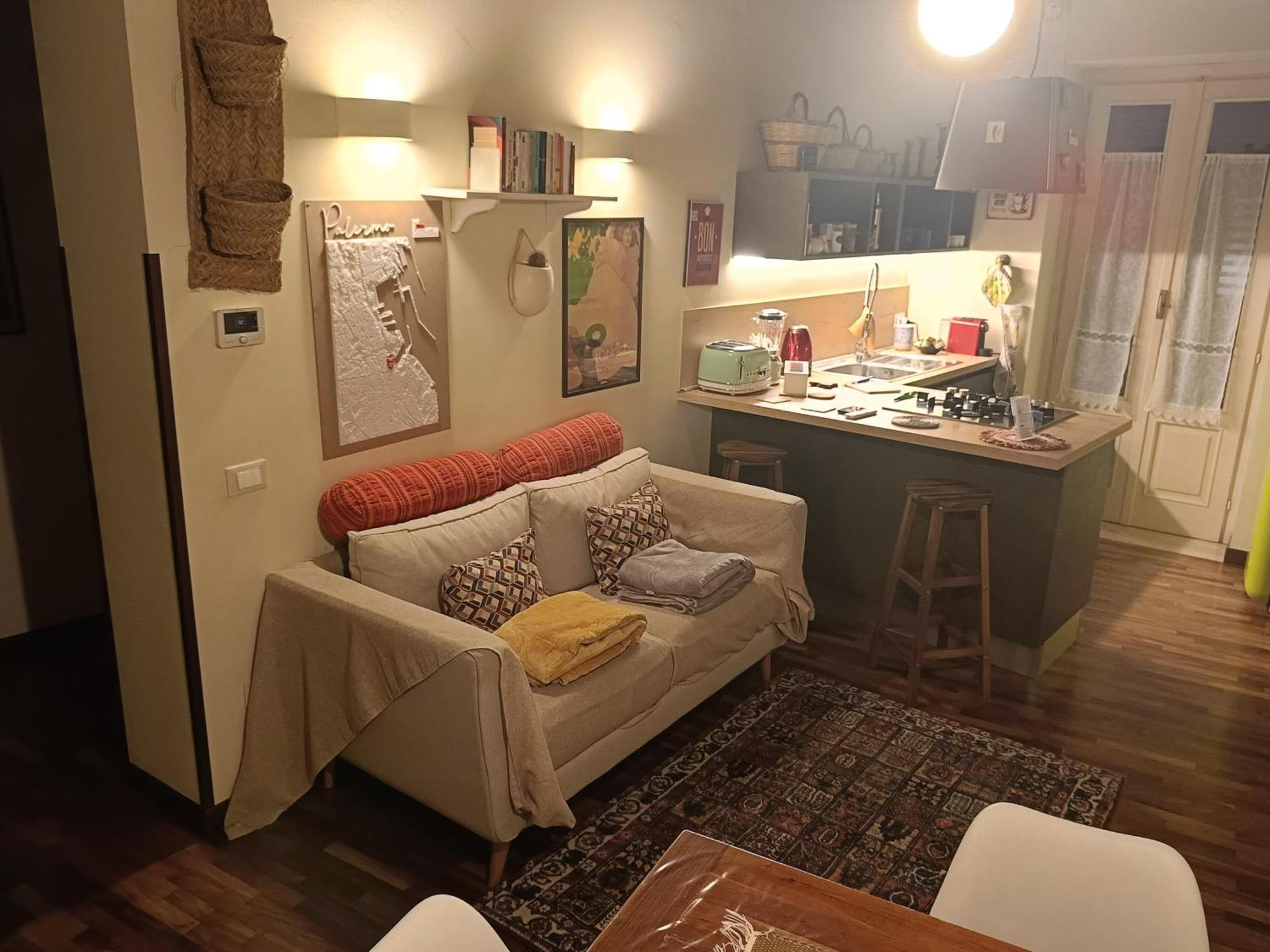 We # Are Ai Cassarelli Apartment Палермо Екстериор снимка